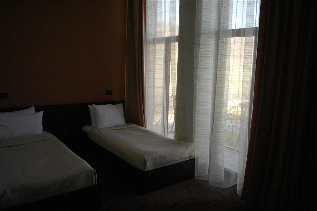 Akhtamar Hotel Cjsc Arzakan Стая снимка