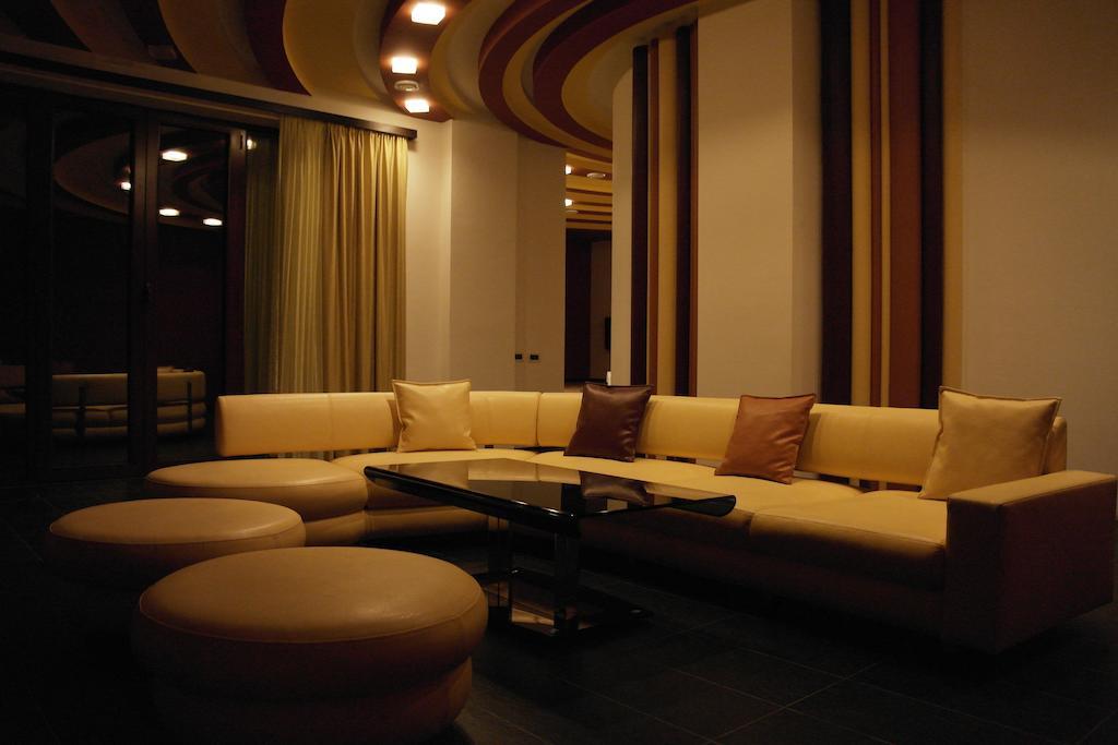 Akhtamar Hotel Cjsc Arzakan Стая снимка