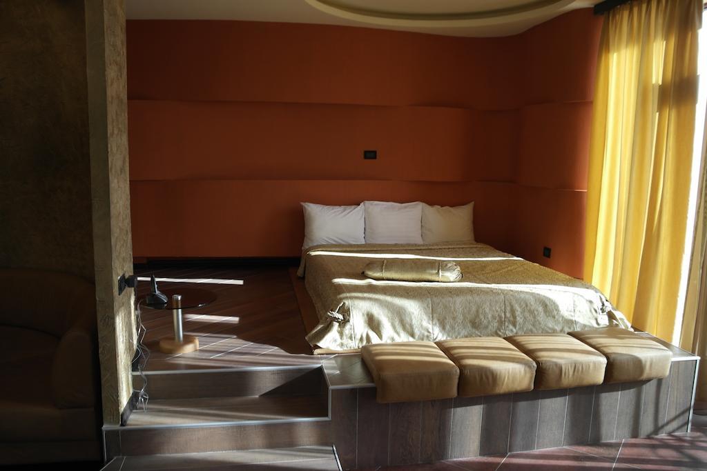 Akhtamar Hotel Cjsc Arzakan Стая снимка