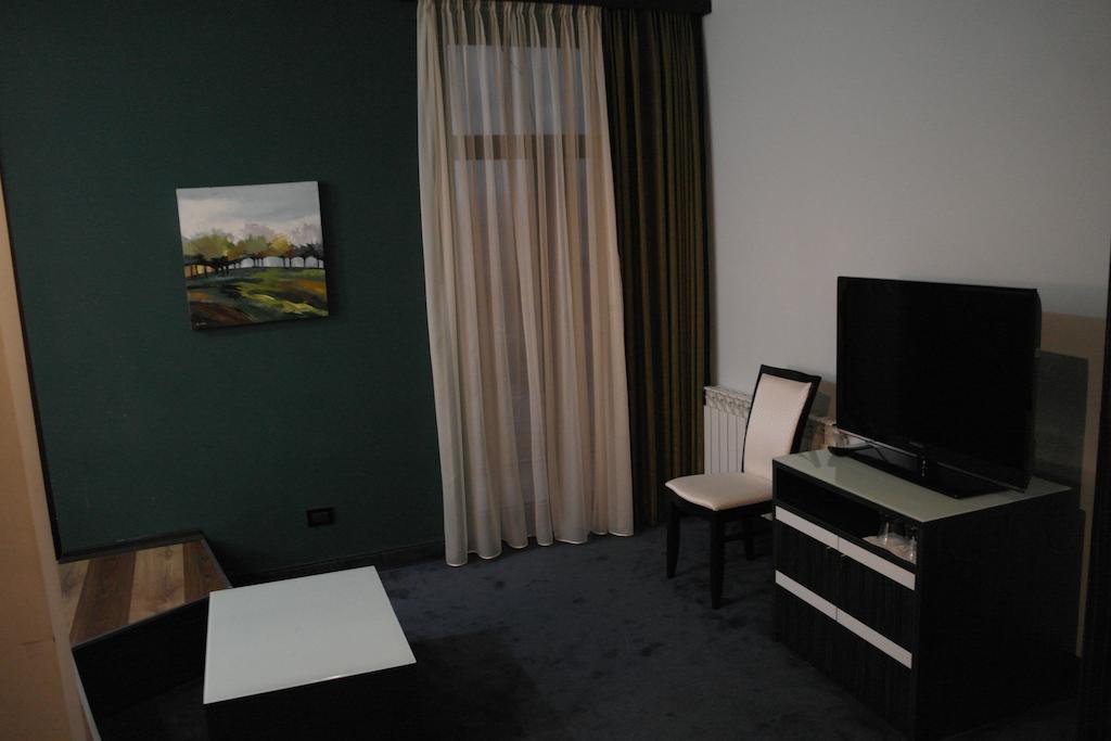 Akhtamar Hotel Cjsc Arzakan Стая снимка